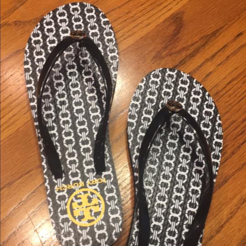 Brand new, never worn Tory Burch flip flops